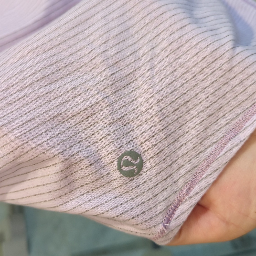 Lululemon Tank - Picture 2 of 5